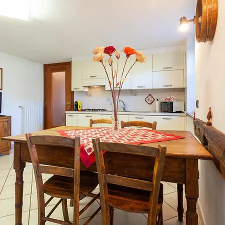 A Due Passi Da Apartamento