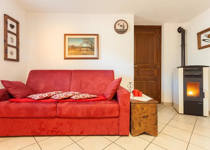 A Due Passi Da Aosta